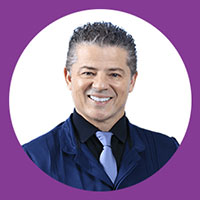 Dr. Paulo Nadin - Cirurgião Dentista - Mestre e Doutor em Prótese Dentária